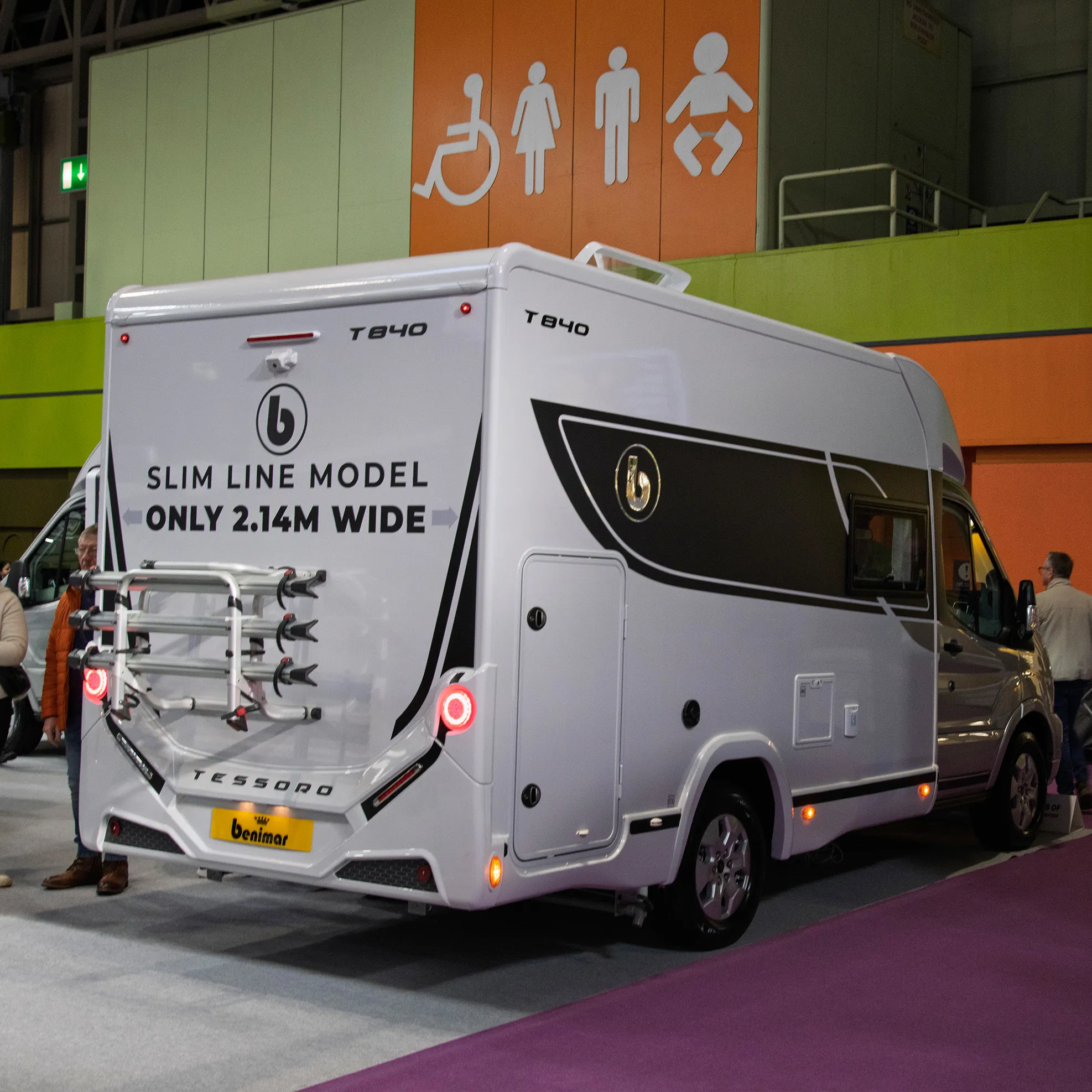 Benimar Stand Marquis.3