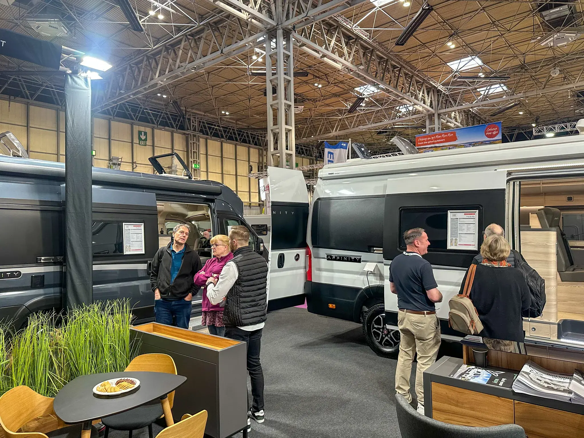 Affinity Stand 5