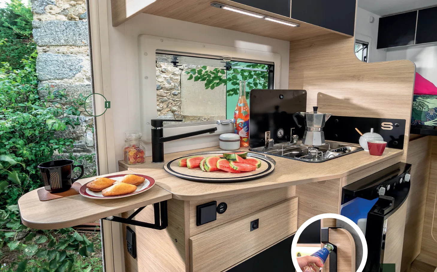 Chausson Sportline S697 Kitchen