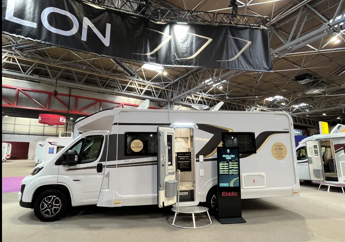 Elddis Stand Floor.Avalon2